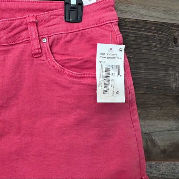 NWT Kut from the Kloth Women's Jane Pink Frayed Hem High Waist Denim Short Sz 12 - Picture 3 of 10